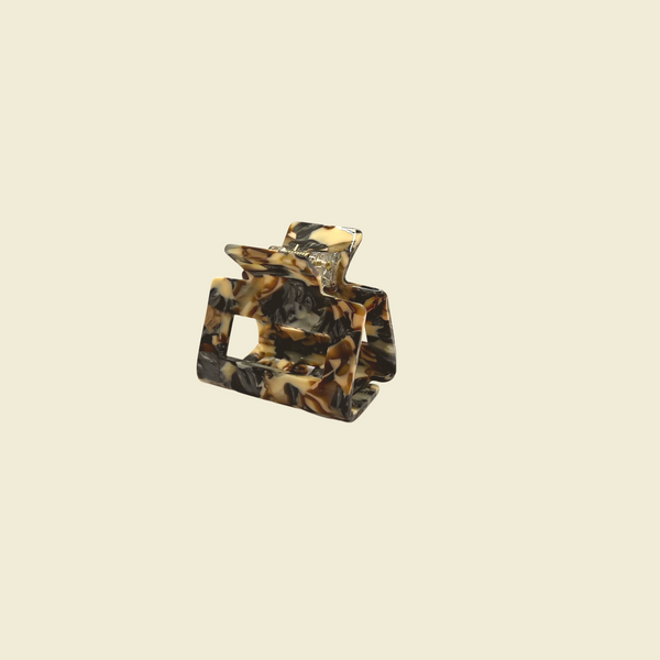 Izz Clip in Brown Mother of Pearl